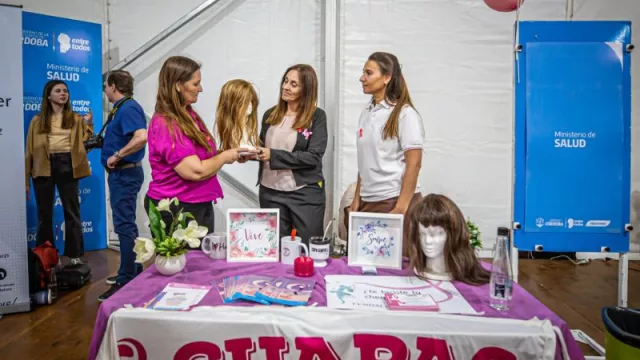 Córdoba Rosa: doná cabello y sumate a los conversatorios en toda la provincia