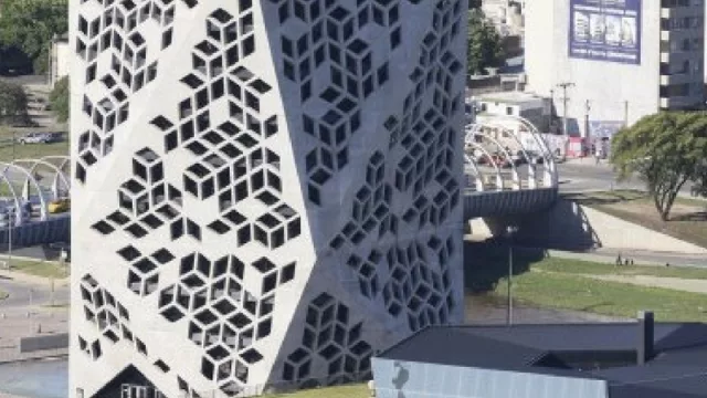 El número de Bee Sellares que mete miedo: De la Sota y Schiaretti contrataron gente por U$$ 31.000 millones