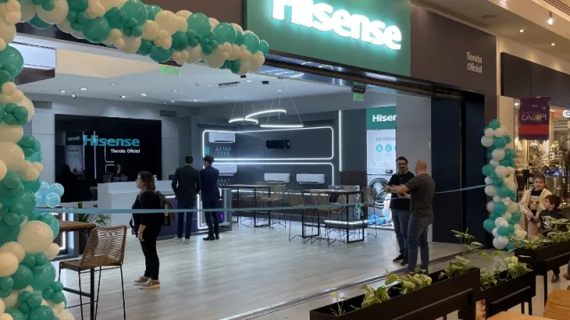 Se fue Sony y llega Hisense al Dinosaurio Mall (el primer local propio en Córdoba)
