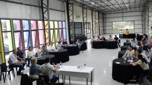 El Ente Ansenuza elaboró una guía para el desarrollo turístico conjunto de la región