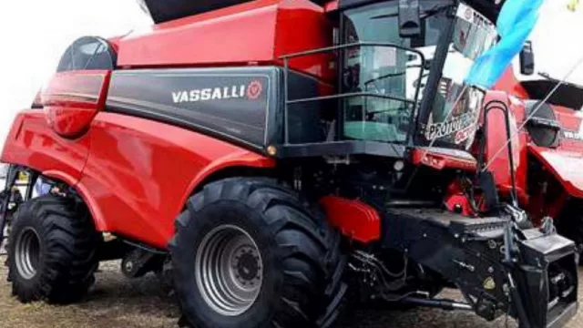 Vassalli reduce 25% el precio de sus cosechadoras en Expoagro para brindar apoyo al campo