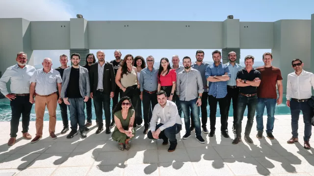 El equipo completo en la terraza de Cardinales Cofico