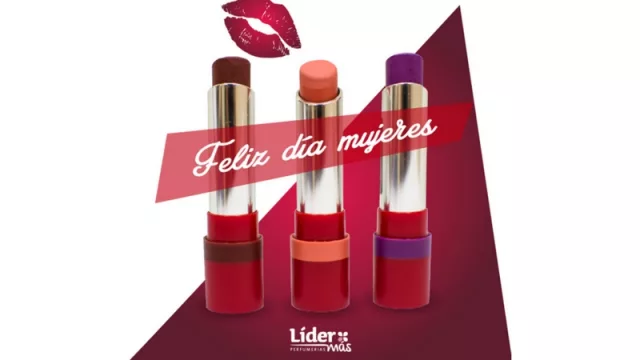 “La fuerza y belleza de la mujer nos impulsan a dar lo mejor de nosotros cada día. ¡Gracias!”, dice la Fan Page de la marca.