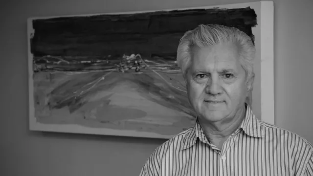 César Martínez, Presidente.