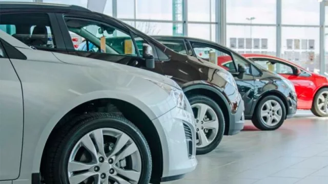 Teléfono para las automotrices (y los organismos de crédito): hay una demanda potencial de 1,5 millones de personas que podrían adquirir un 0km