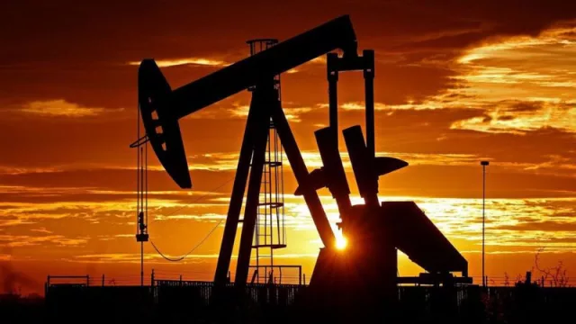 Neuquén: récord histórico en la producción de petróleo (superó los más de 354 mil barriles por día)