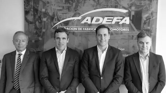 Nueva comisión directiva de ADEFA 2023 - 2024