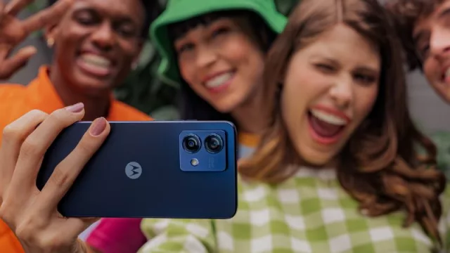 Motorola incorpora la IA de Google en la cámara (mejora tus fotos sin que hagas nada)