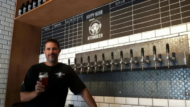 Martín Patocchi, el dueño de Aton Beer, quiere ampliar su emprendimiento vía franquicias.