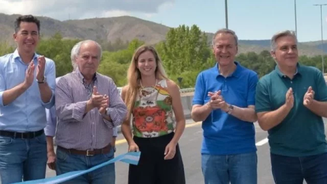 Llaryora acompañó a Schiaretti en la habilitación del primer tramo de la autovía Punilla