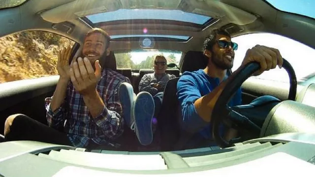 La entrada, el traslado y el estacionamiento ahora se compra todo junto