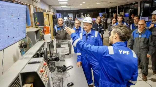 Horacio Marín anuncia el plan "4X4" (para cuadruplicar el valor de YPF)