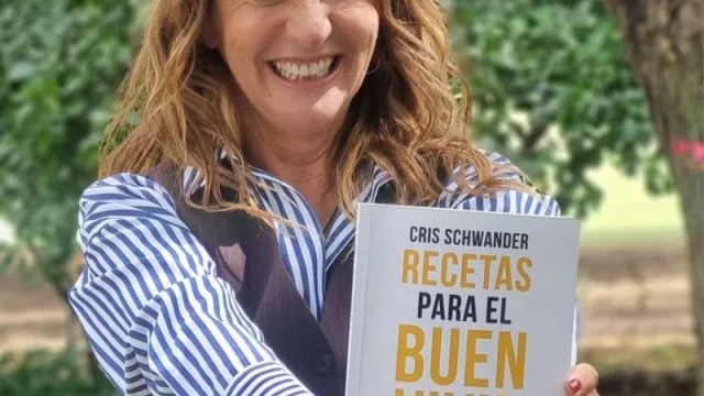 Las “Recetas para el Buen Vivir” vienen en un libro de Cris Schwander (ideal para regalar en Navidad)