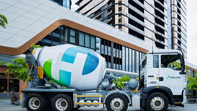 Con 15 millones de dólares invertidos, Holcim redobla su apuesta sustentable (pone el foco en la energía renovable)