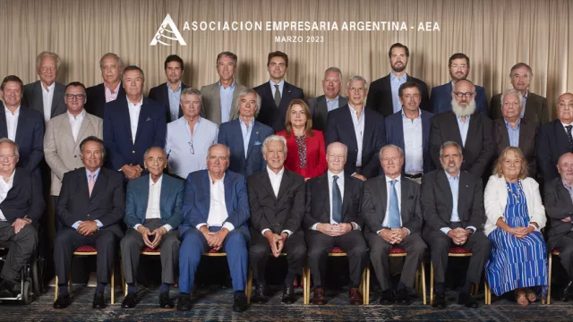 Esta boca es mía: qué dicen las entidades empresarias que se van pronunciando sobre el Súper DNU desregulador (y lo que no dicen)