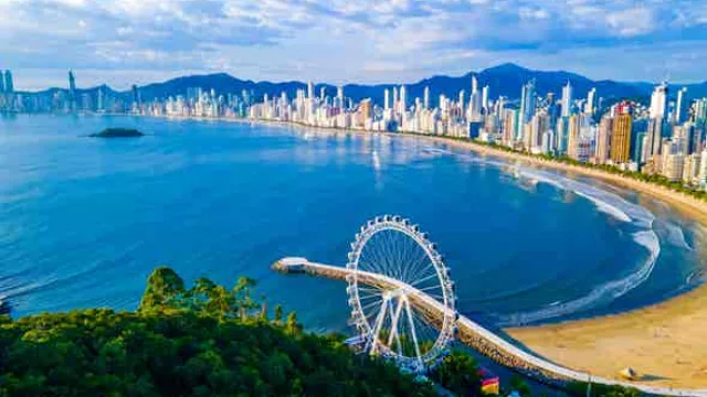 Allá vamos, Camboriú, allá vamos: cómo ir al sur de Brasil (en bus de Planalto) desde $120.000 el tramo