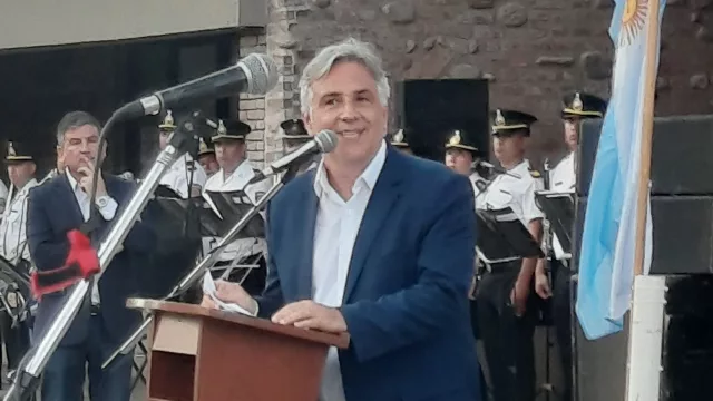 El Gobernador le marca la cancha a Milei: "Hay que colaborar y dar gobernabilidad, pero la suba de las retenciones es un error"