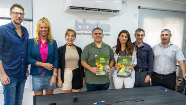 La Escuela Municipal de Economía Circular reutilizará 25 mil kilos de residuo de papel prensa en la elaboración de material educativo