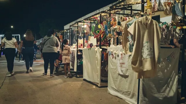 Abre la Noche de los Mercados en Despeñaderos (más de 40 stands y los Reyes Magos)