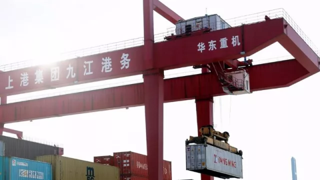 El pionero crucero chino de producción local inicia su viaje inaugural