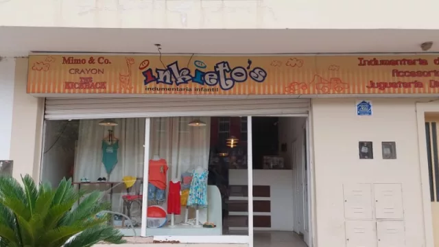 Cuánto cuesta vestir a los peques para salir de vacaciones (y otros consejos sobre consumo)