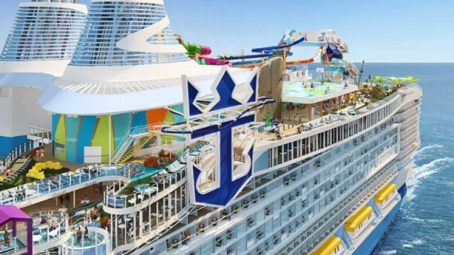 Explorando las maravillas a bordo del Icon of the Seas: un viaje detallado a la opulencia marina (parte I)