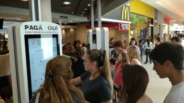 Llegó la experiencia digital de McDonald’s al Paseo Aldrey
