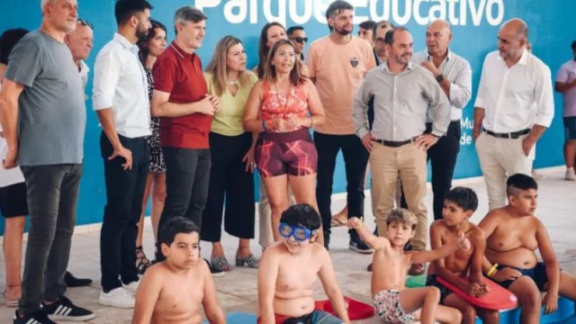 El Parque Educativo Noroeste inicia la temporada de pileta y suma talleres de robótica, impresión 3D, arte y drones