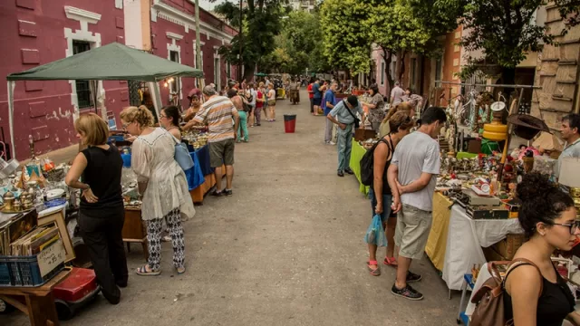 Las ferias de artesanías de la ciudad tendrán horarios especiales para estas fiestas