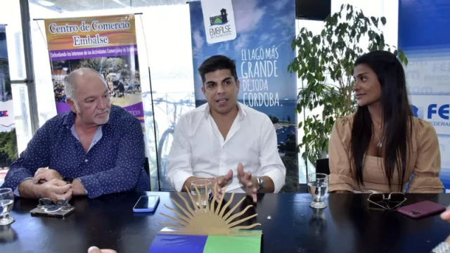 Embalse va por un centro comercial a cielo abierto sustentable