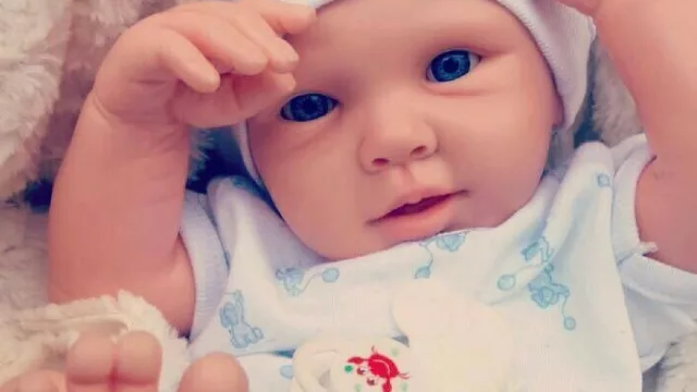 ¡Atenti Papá Noel! Muñecos Reales se prepara para las fiestas (bebés desde $ 1.099)