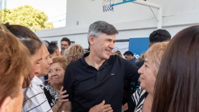 Passerini inauguró la puesta en valor del Centro Vecinal de barrio La France
