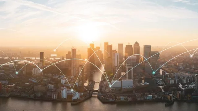 La inteligencia artificial puede ayudar a hacer un sistema financiero más justo (un reto y un desafío para las personas)