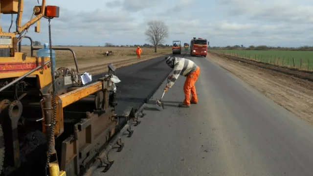 Hacete a un lado que te pavimentan: se superó el récord histórico de asfalto vial