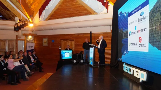 Exitosa 5ta. edición de Tecnap: brechas e identidades digitales como temas centrales