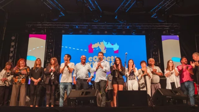 Colectividades récords en Alta Gracia (más de 100.000 personas asistieron al festival)