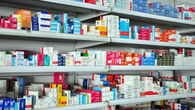 Importante droguería tucumana implicada en una red de tráfico de medicamentos de Chile