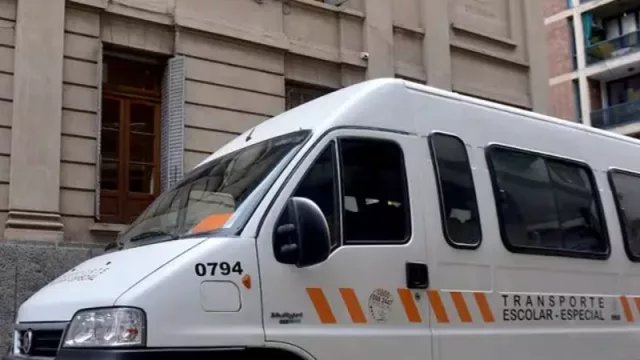 ¡Atención papás! Mirá cuánto cuesta mandar a tu hijo en transporte escolar (interbarrial y barrio-centro)