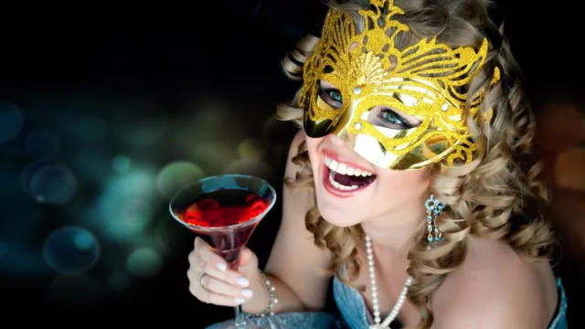 Shh... esta nota es para nadie: 13 de febrero, Día del Amante (¿sabías que hay un "Tinder" de los encuentros extraconyugales?)