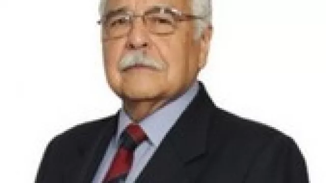 Bertoldi, 90 años junto a los peluqueros