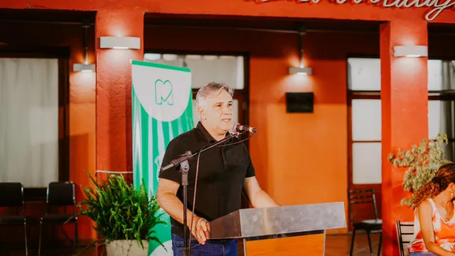 Llaryora desembarcó en Santa María con millones de pesos para obras (y un claro mensaje al presidente: "que Dios lo ilumine para que nos convoque")