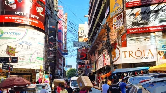 ¡Todo a la mitad! Ciudad del Este, el paraíso de compras libre de impuestos que siguen eligiendo los argentinos (cuáles son los productos que más convienen)
