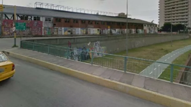 Los galpones del exMercado de Abasto, abandonados desde hace años. 