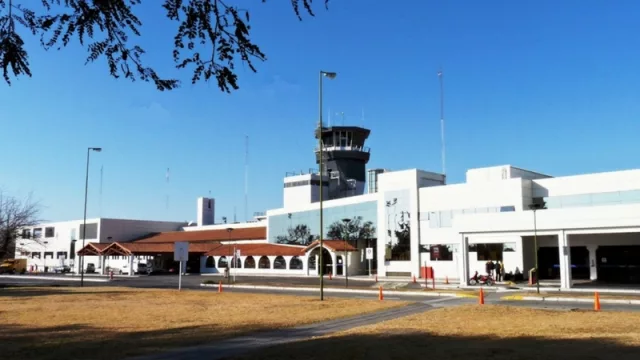 Ya se licitó la remodelación del aeropuerto, donde se invertirán casi $300 millones