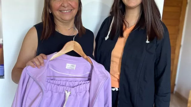 Luz Violeta, un emprendimiento femenino en su máxima expresión (uniformes empresariales, ropa cómoda y talles reales)
