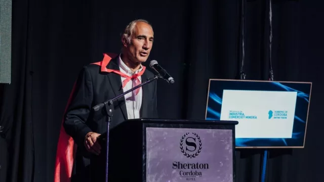 JA Córdoba tuvo su Noche de los Héroes (ya educan a 20.000 alumnos)