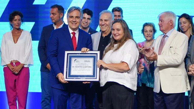 De Urquía al Carli Jiménez: qué se dijo en el 47 Aniversario de la Mediterránea (Llaryora pide por los milicos y las bromas entre Giordano y Torres)