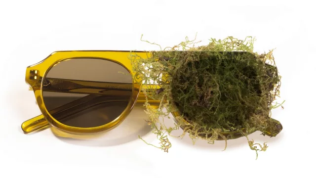 Bond Eyewear, la empresa econativa pionera en la creación de gafas biodegradables en Argentina (70.000 kg de plásticos reciclados desde 2017)