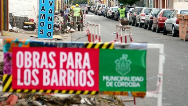 Mestre inspeccionó la pavimentación de Argüello Lourdes