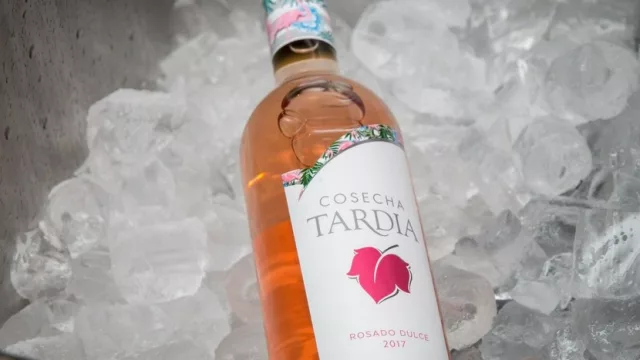 Bodega Norton presentó en Córdoba la edición limitada de Cosecha Tardía: Oasis Edition